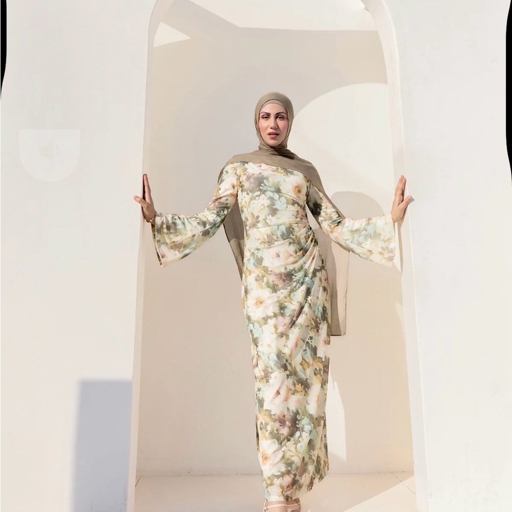 Floral Long Sleeve Maxi Dress